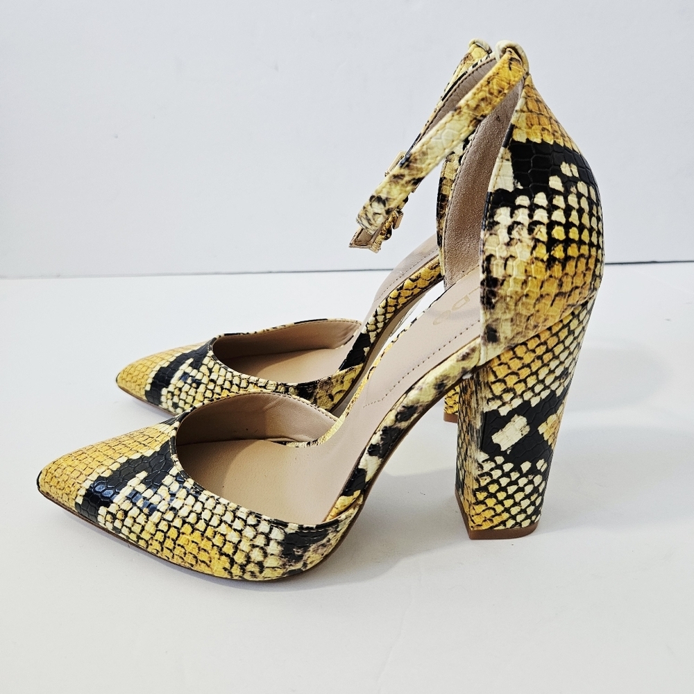 Aldo Nicholes Snakeskin Heels Size 6 Yellow Ankle Strap Block Heel EUC - Picture 2 of 6